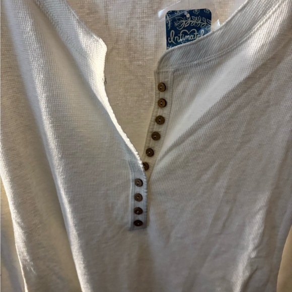 #151 Elegant intimately Free People Body suit. - Picture 4 of 6